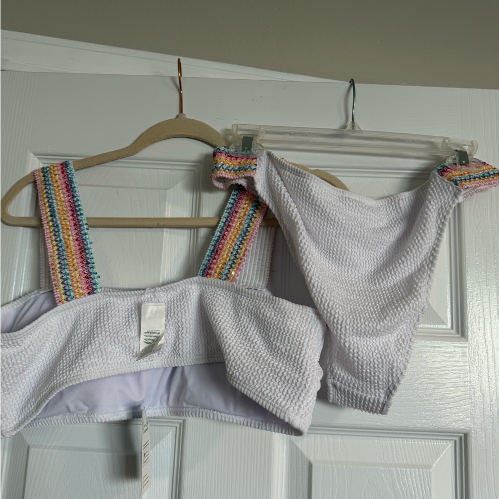 BNWT Cupshe White Textured Bikini with Rainbow Straps - Picture 4 of 9